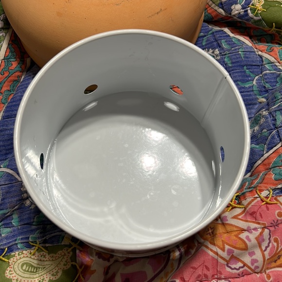 Jamie Oliver Glorious Garlic Keeper - Picture 5 of 7